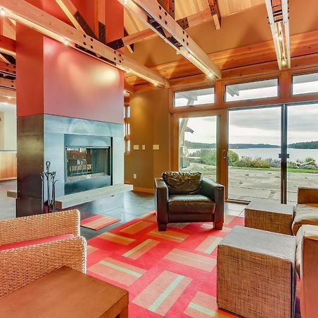 Fidalgo Island Waterfront Stunner Villa Anacortes Eksteriør billede